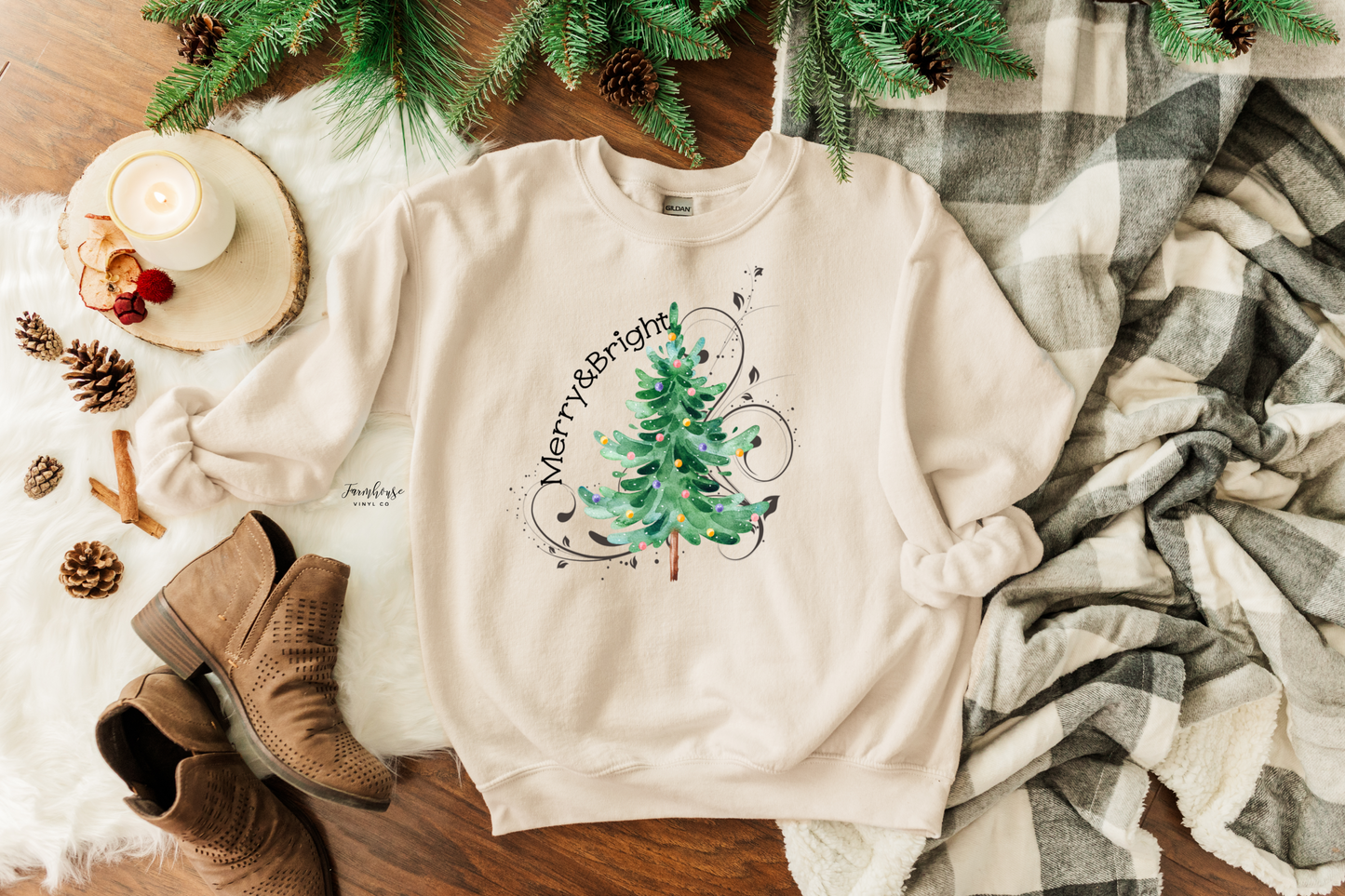 Merry And Bright Christmas Tree Shirt - Farmhouse Vinyl Co