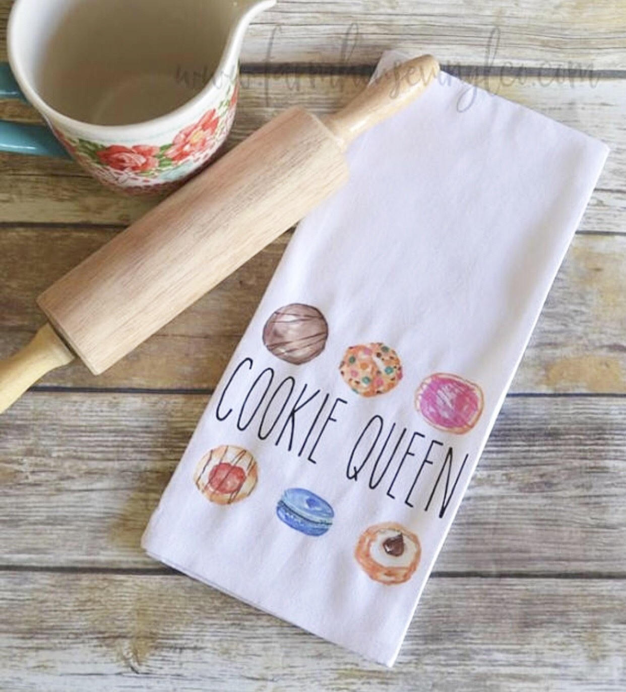 Cookie Queen Towel - Farmhouse Vinyl Co
